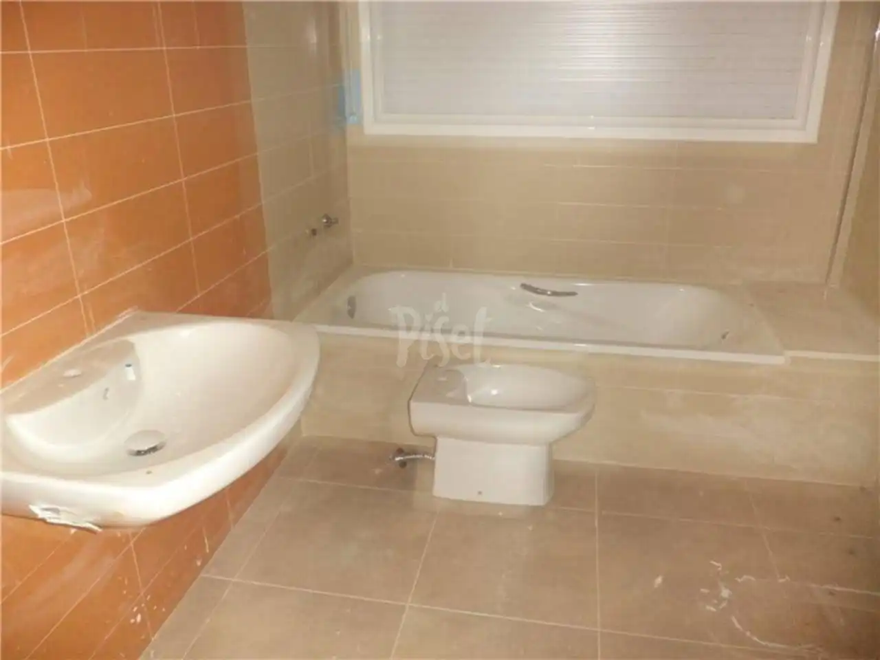 Bany de Casa o xalet en venda en El Vendrell amb Jardí privat i Terrassa