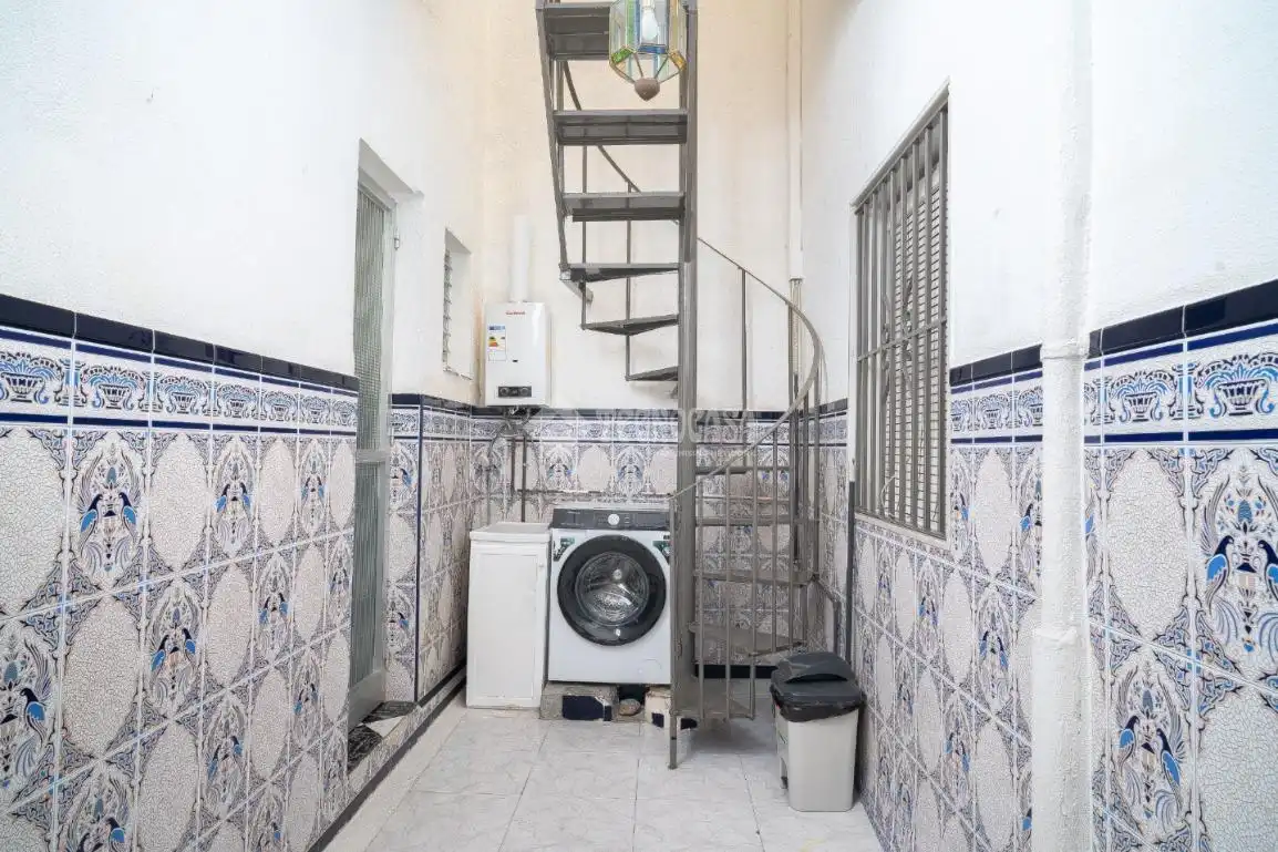 Casa adosada en venda en Motril amb Terrassa