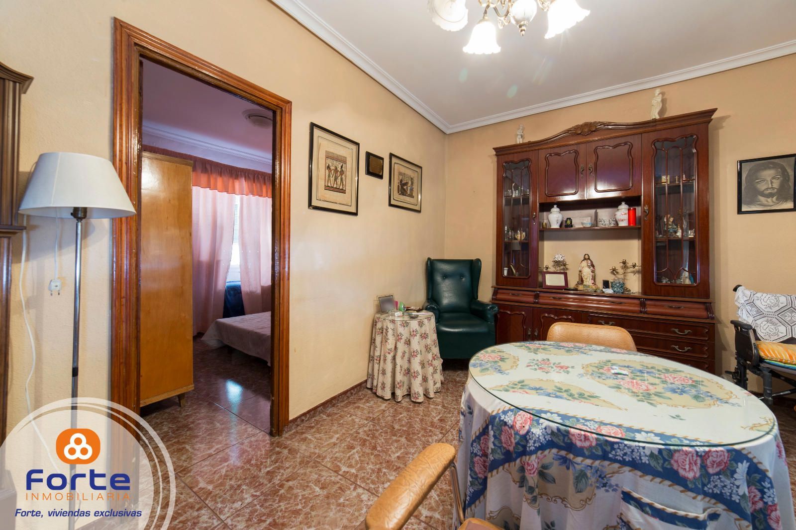 Menjador de Casa o xalet en venda en  Córdoba Capital amb Moblat