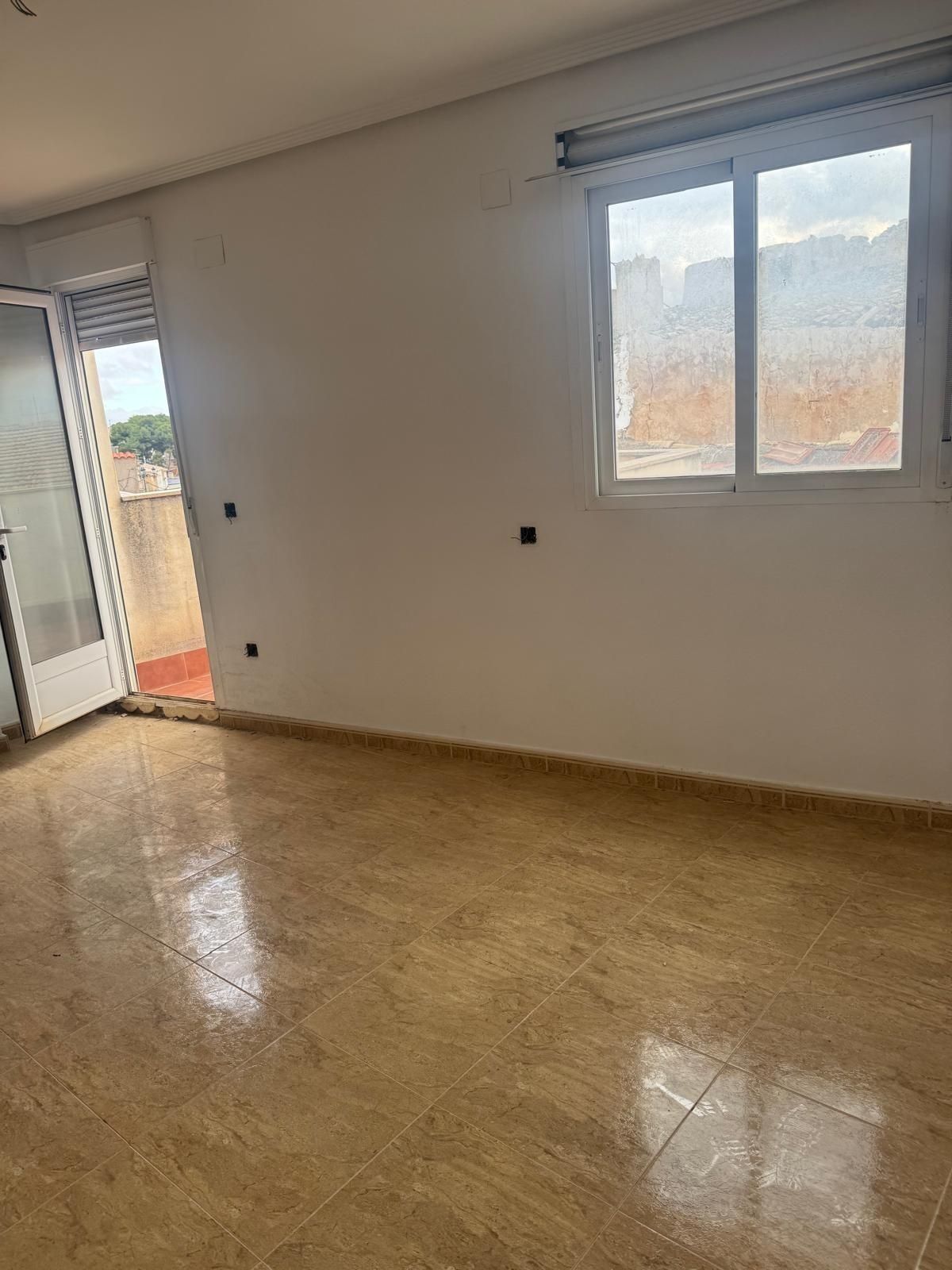 Dormitori de Casa adosada en venda en Monóvar  / Monòver amb Jardí privat i Terrassa