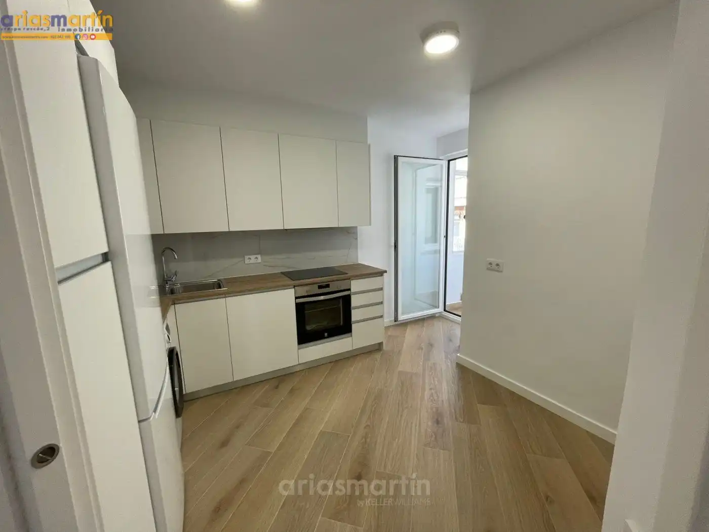 Flat with lift to rent in melchor cano, imagen 12