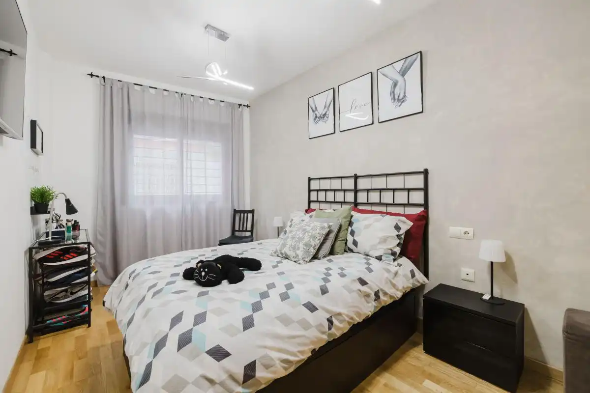 Habitación de Planta baja en venta en Torremolinos con Aire acondicionado, Calefacción y Amueblado