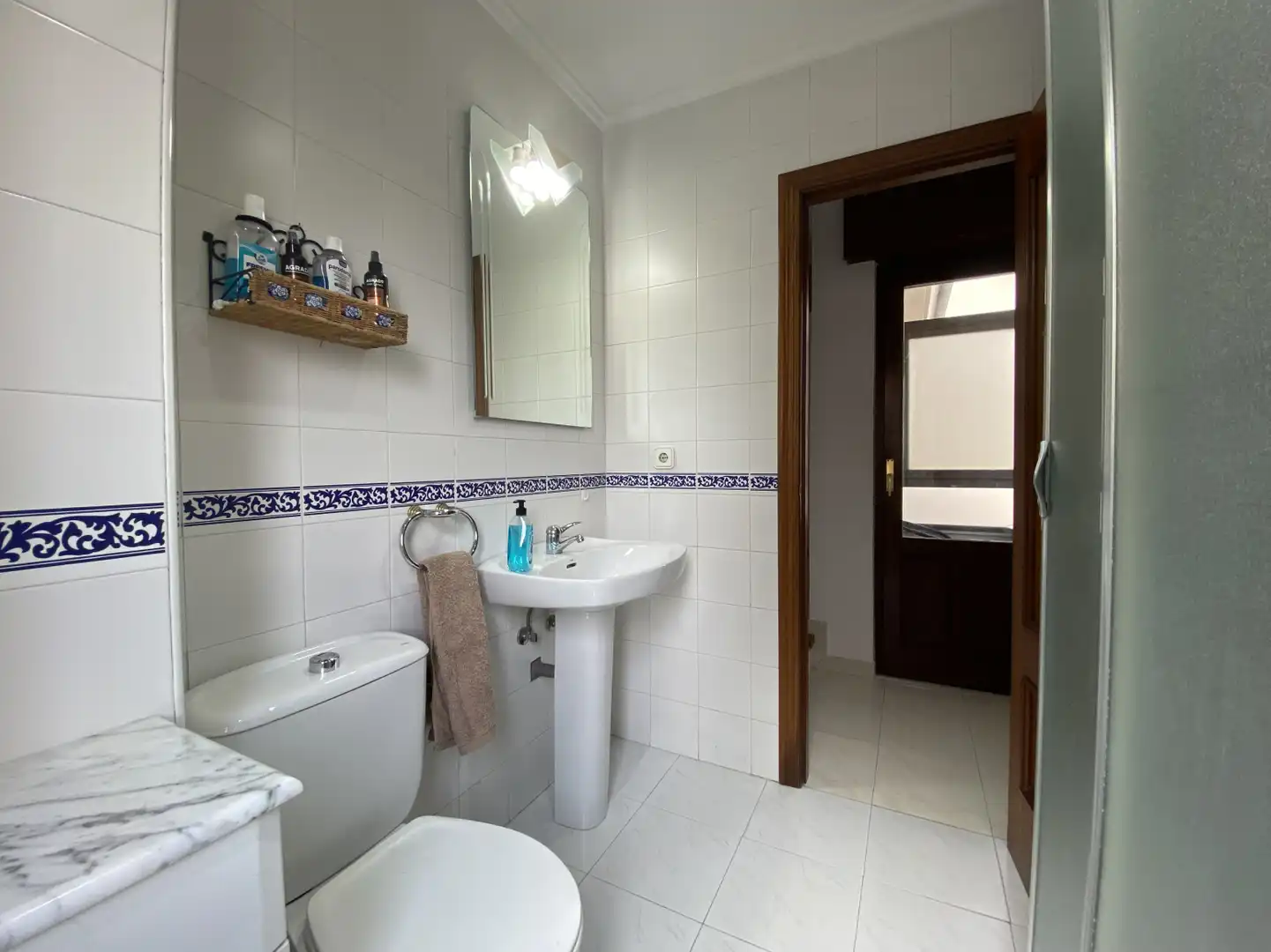 Baño de Piso en venta en Torrelavega  con Calefacción, Parquet y Terraza