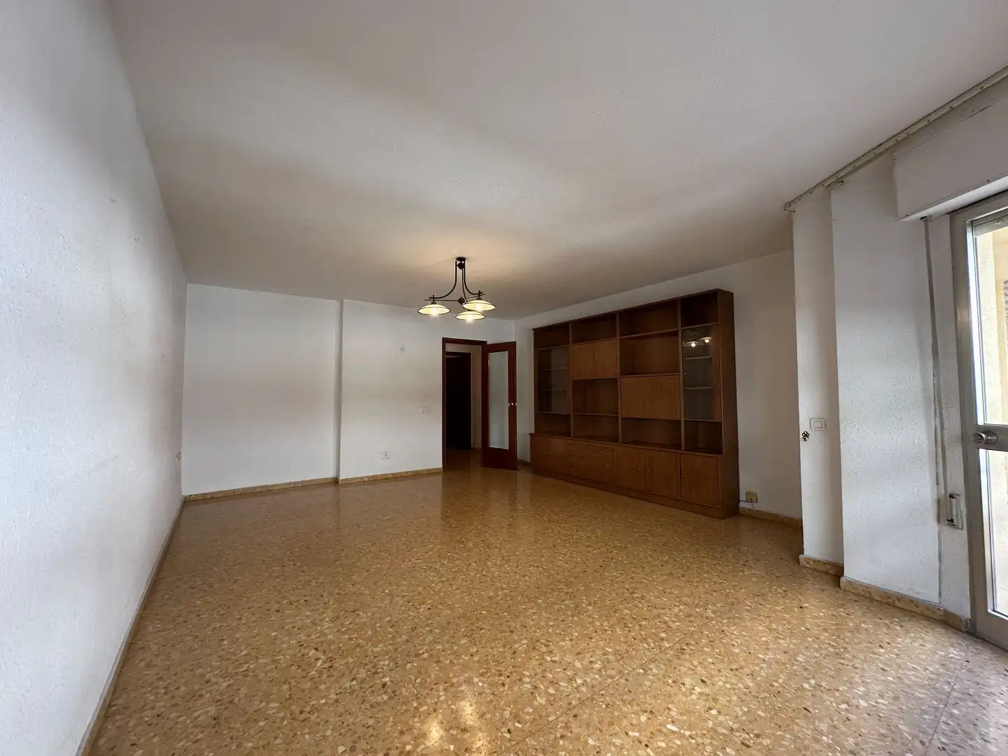 Sala de estar de Piso en venta en Ontinyent con Calefacción, Terraza y Trastero