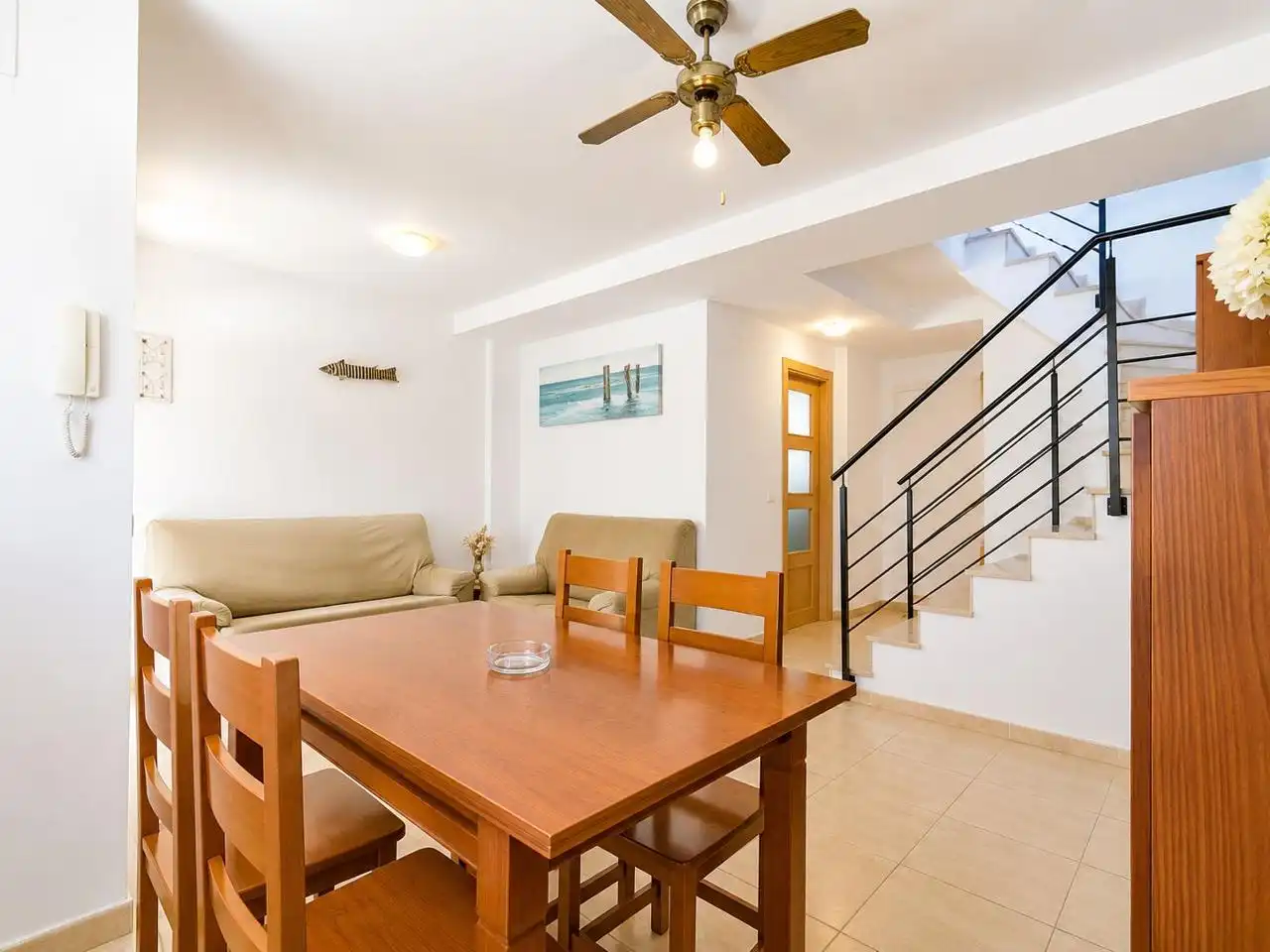 Sala d'estar de Casa adosada en venda en Oropesa del Mar / Orpesa amb Terrassa i Balcó