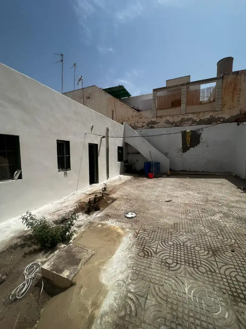 Haus zum Verkauf in Calle Alvarez de Sotomayor