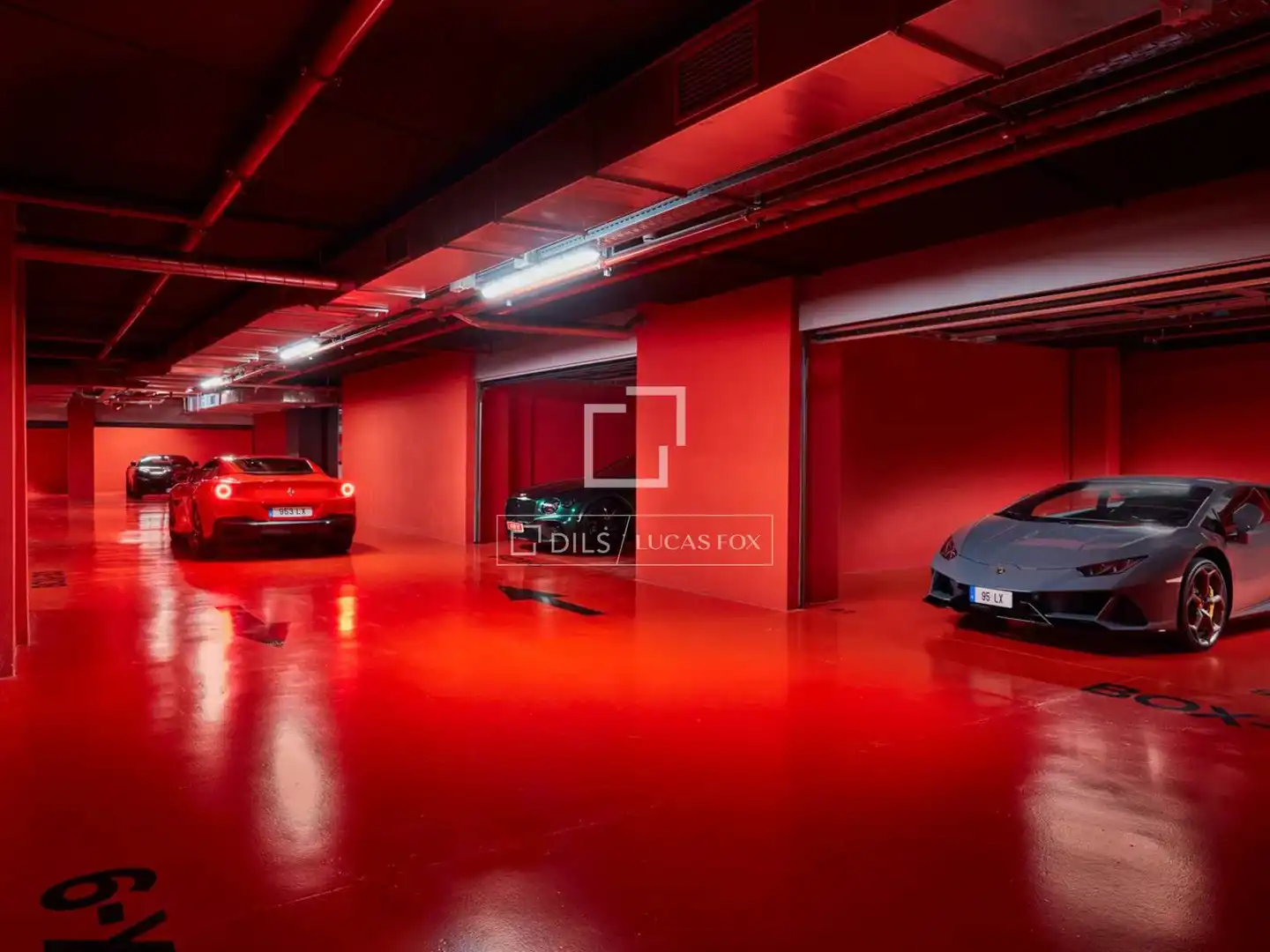 Parking de Piso en venta en Barcelona con Aire acondicionado, Calefacción y Parquet