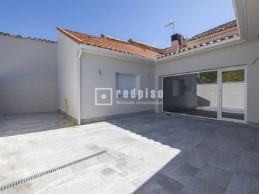 Casa amb jardí en venda a Ugena