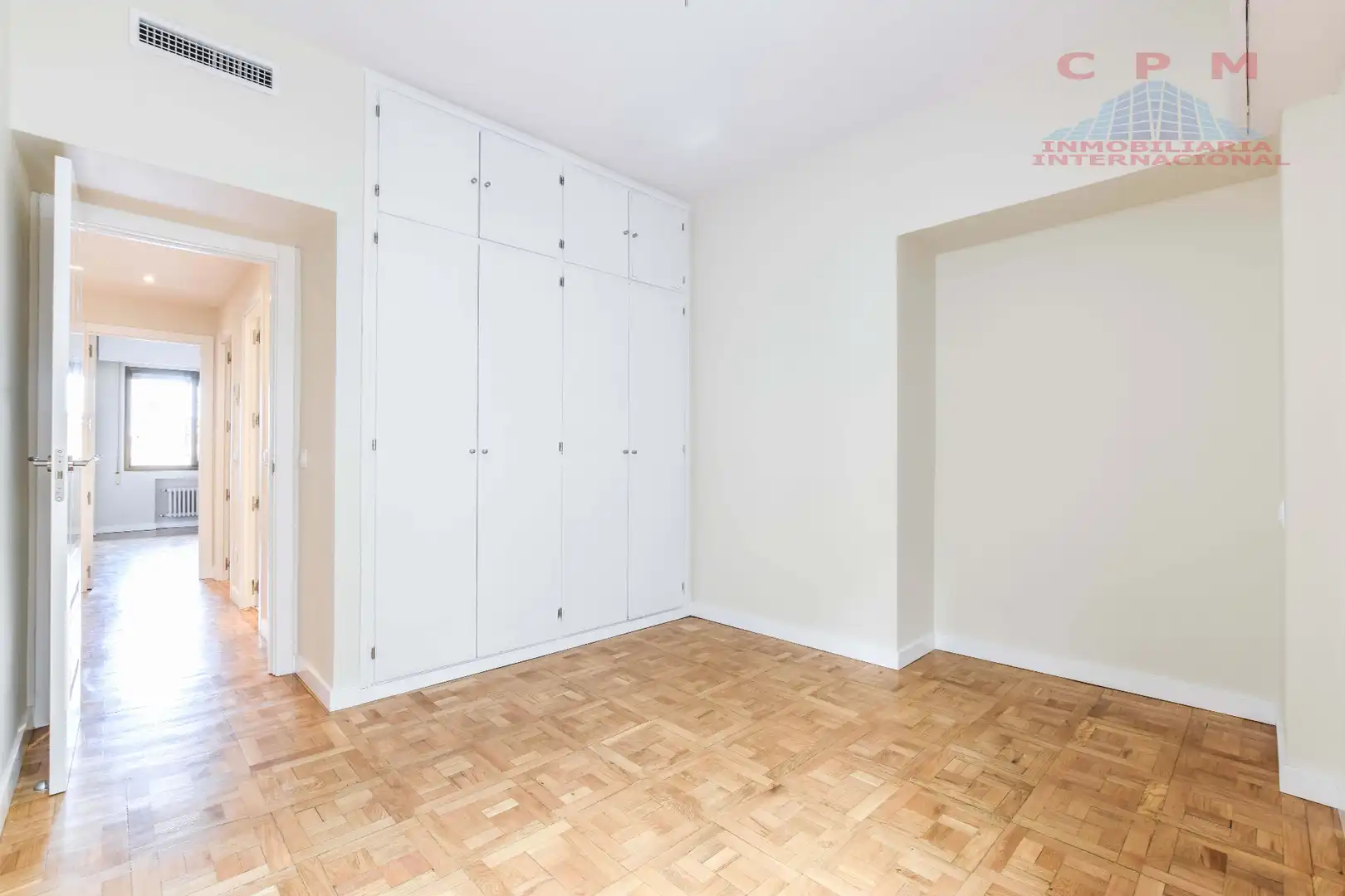 Habitación de Piso de alquiler en Madrid con Aire acondicionado, Calefacción y Parquet