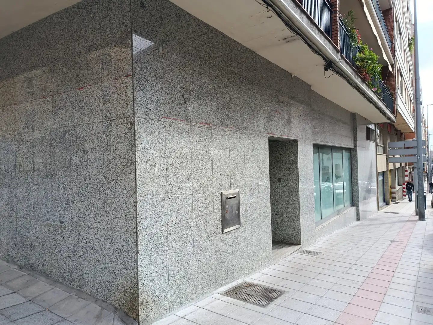 Vista exterior de Local en venta en Salamanca