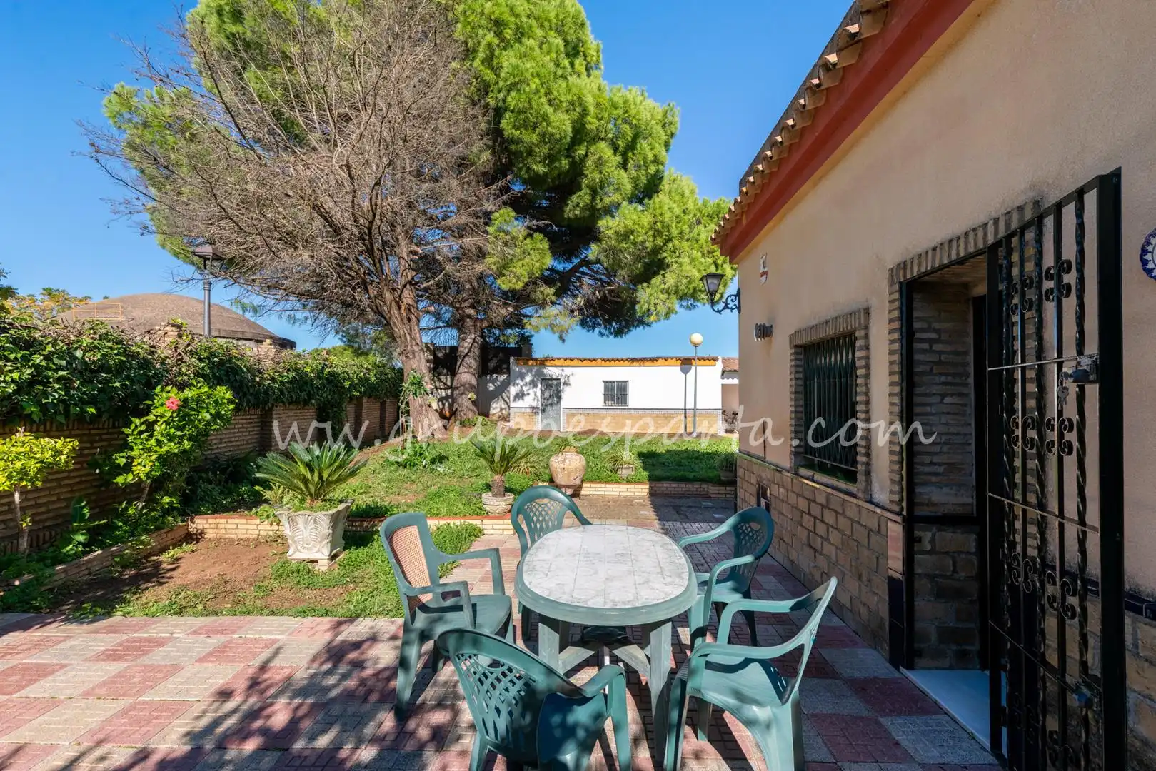 Jardí de Casa o xalet en venda en Espartinas amb Aire condicionat, Jardí privat i Terrassa
