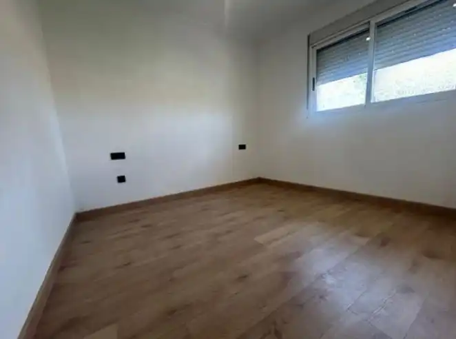 Dormitori de Pis en venda en Benetússer amb Aire condicionat, Parquet i Terrassa