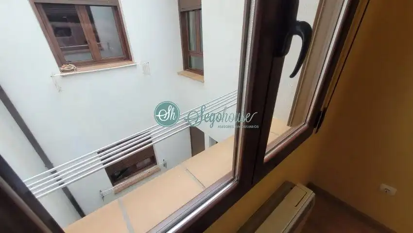 Terraza de Piso en venta en Cantimpalos con Calefacción