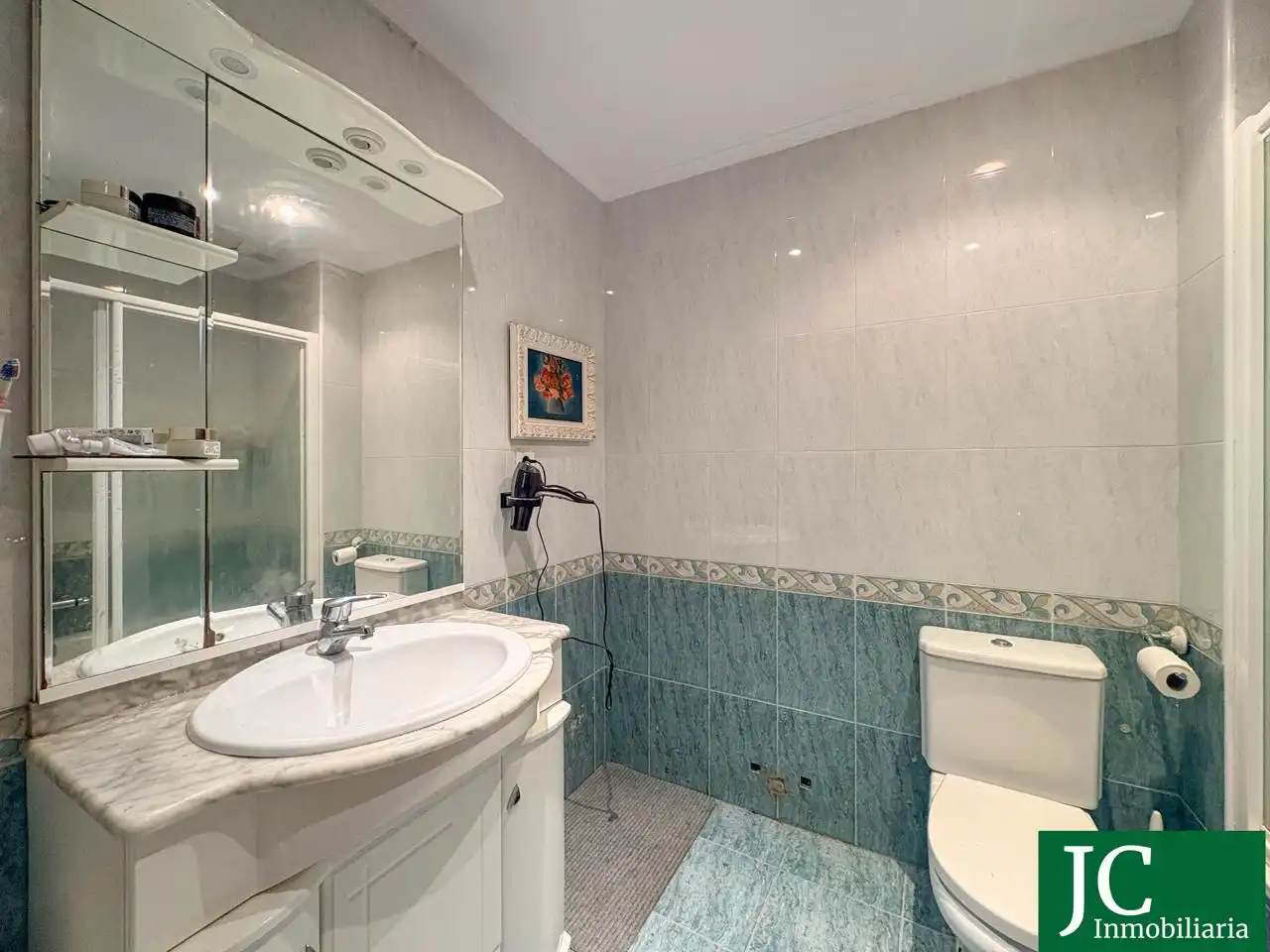 Bany de Apartament en venda en Bárcena de Cicero amb Calefacció, Parquet i Terrassa
