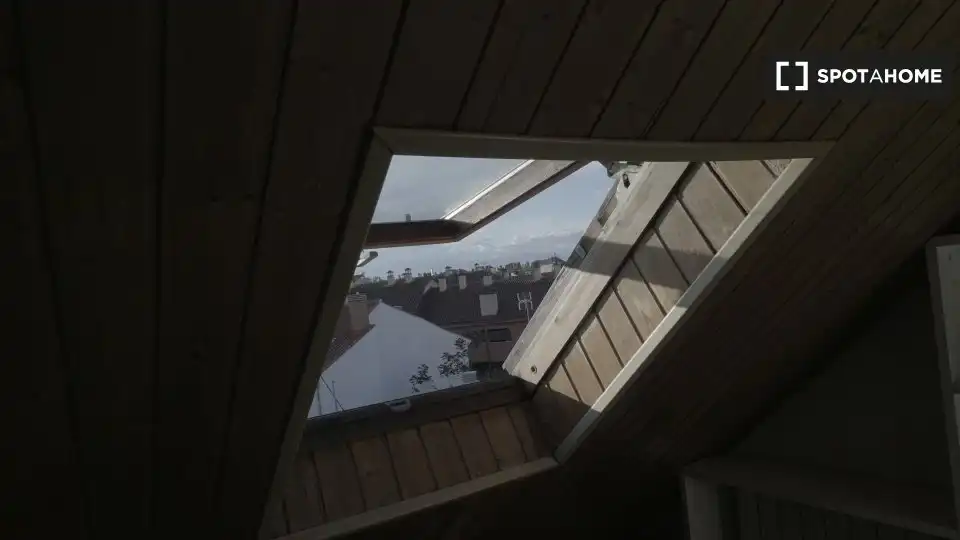 Terraza de Piso para compartir en Madrid con Aire acondicionado, Calefacción y Terraza
