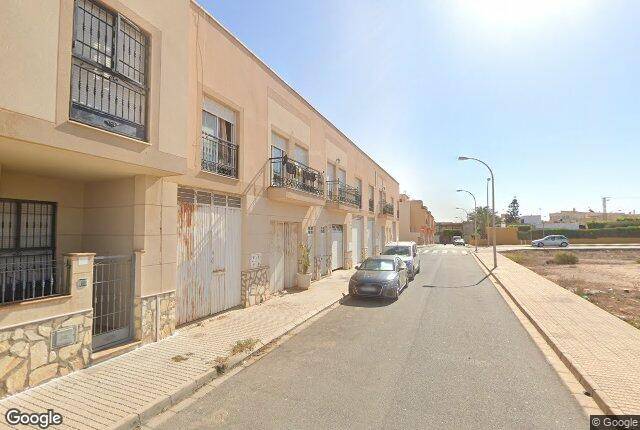 Casa adosada en Venta en CL PIRITA (N) en Las Norias