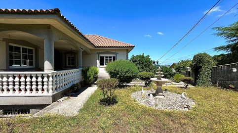 Casa independiente con jardín, amplia parcela y múltiples posibilidades a 15 minutos de A Coruña, Bild 2