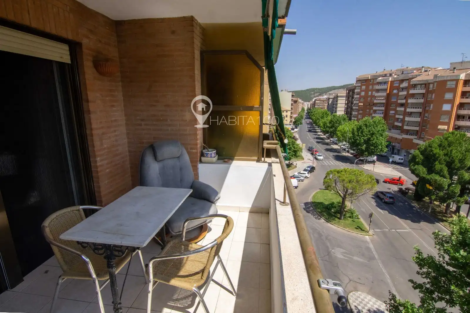 Vista exterior de Pis en venda en Cuenca amb Calefacció, Parquet i Terrassa