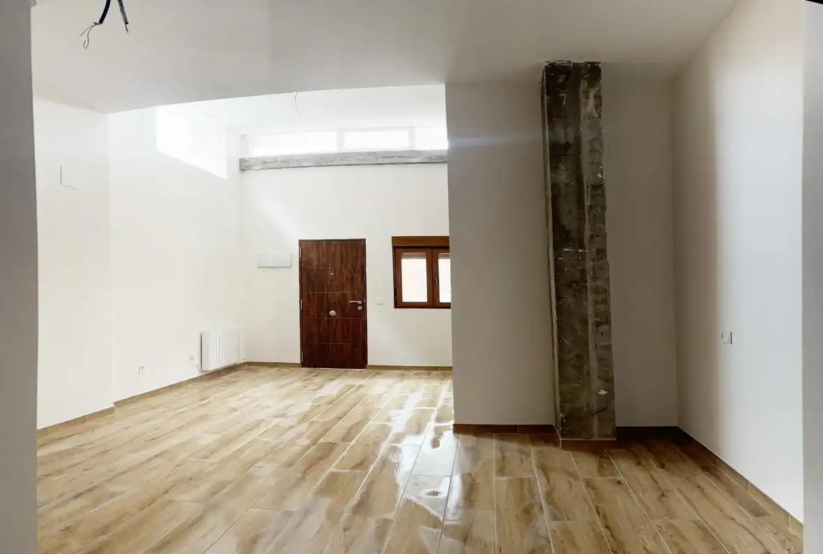 Planta baja en venta en Santander con Calefacción