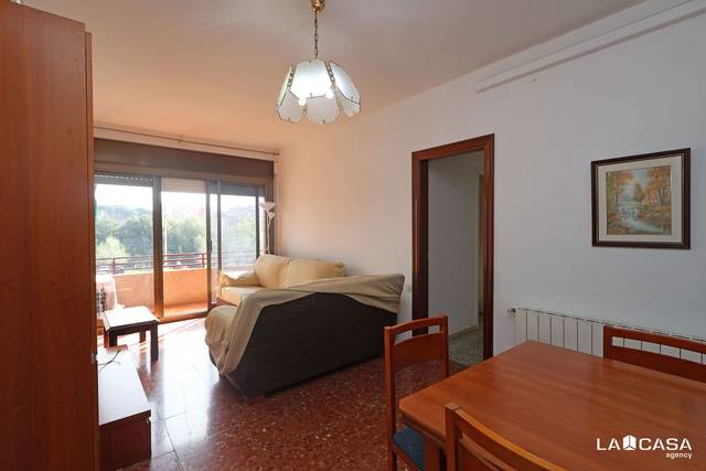 Piso en Venta en Calle LLEIALTAT en Can Clota