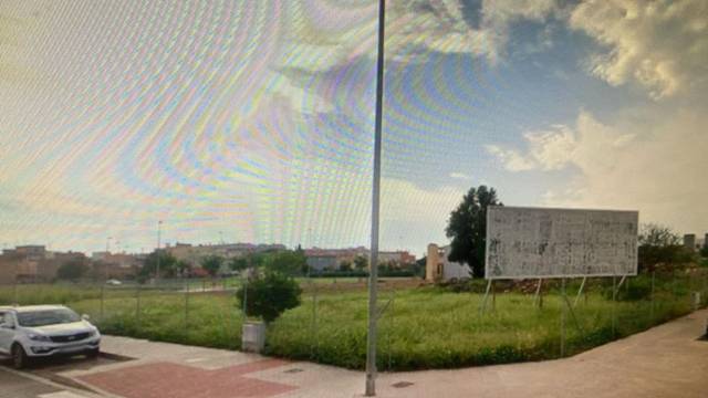 Terreno residencial en Venta en Calle del Canal, 36 en Ciutat del Transport - La Salera