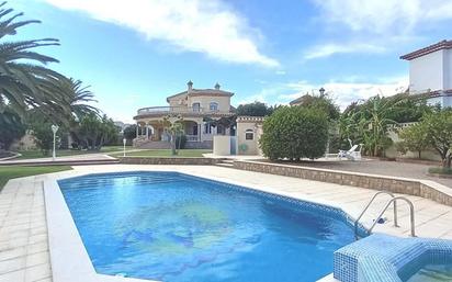 Swimming pool of House or chalet for sale in Mont-roig del Camp  with Air Conditioner, Heating and Private garden