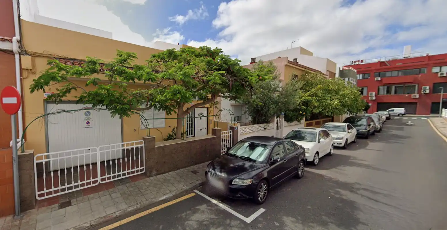 Vista exterior de Piso en venta en San Cristóbal de la Laguna