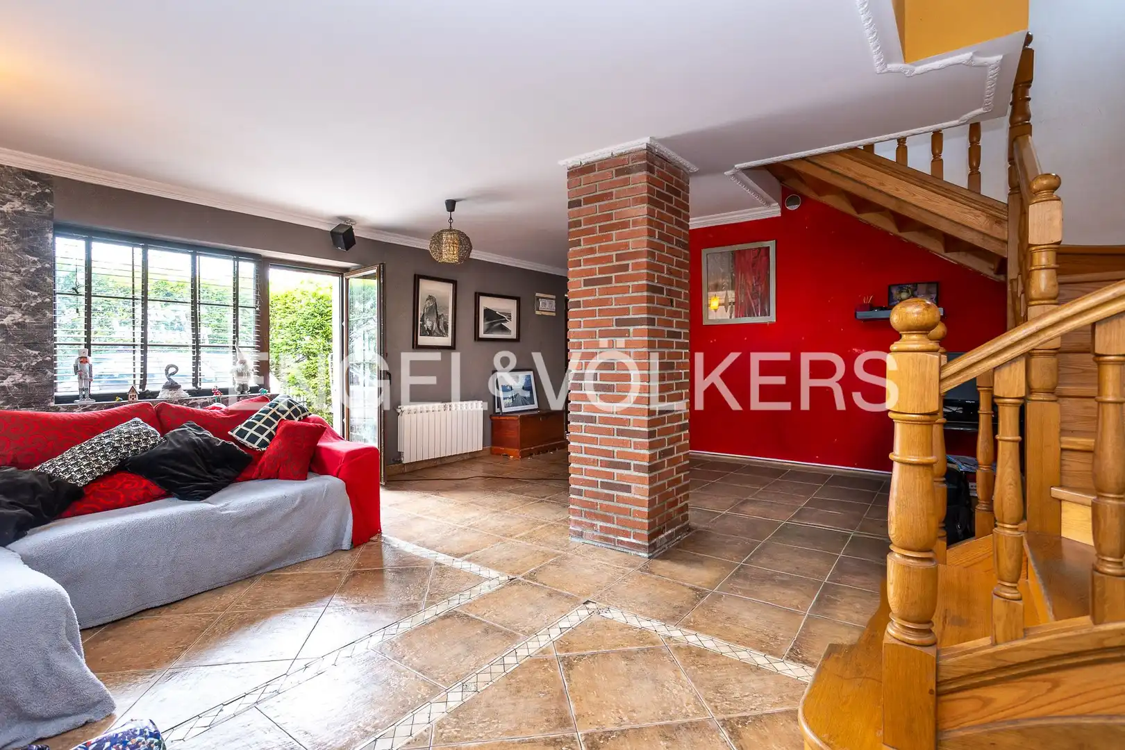 Vista exterior de Casa o chalet en venta en Marina de Cudeyo con Calefacción y Jardín privado