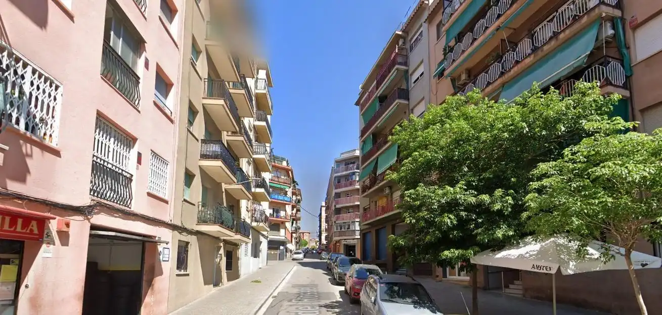 Piso con ascensor en venta en ROSSELLO