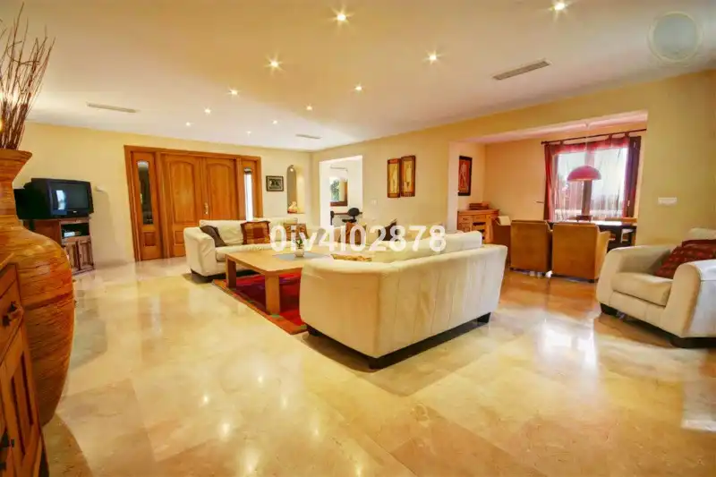 Casa a schiera in vendita a Benalmádena pueblo, imagen 3
