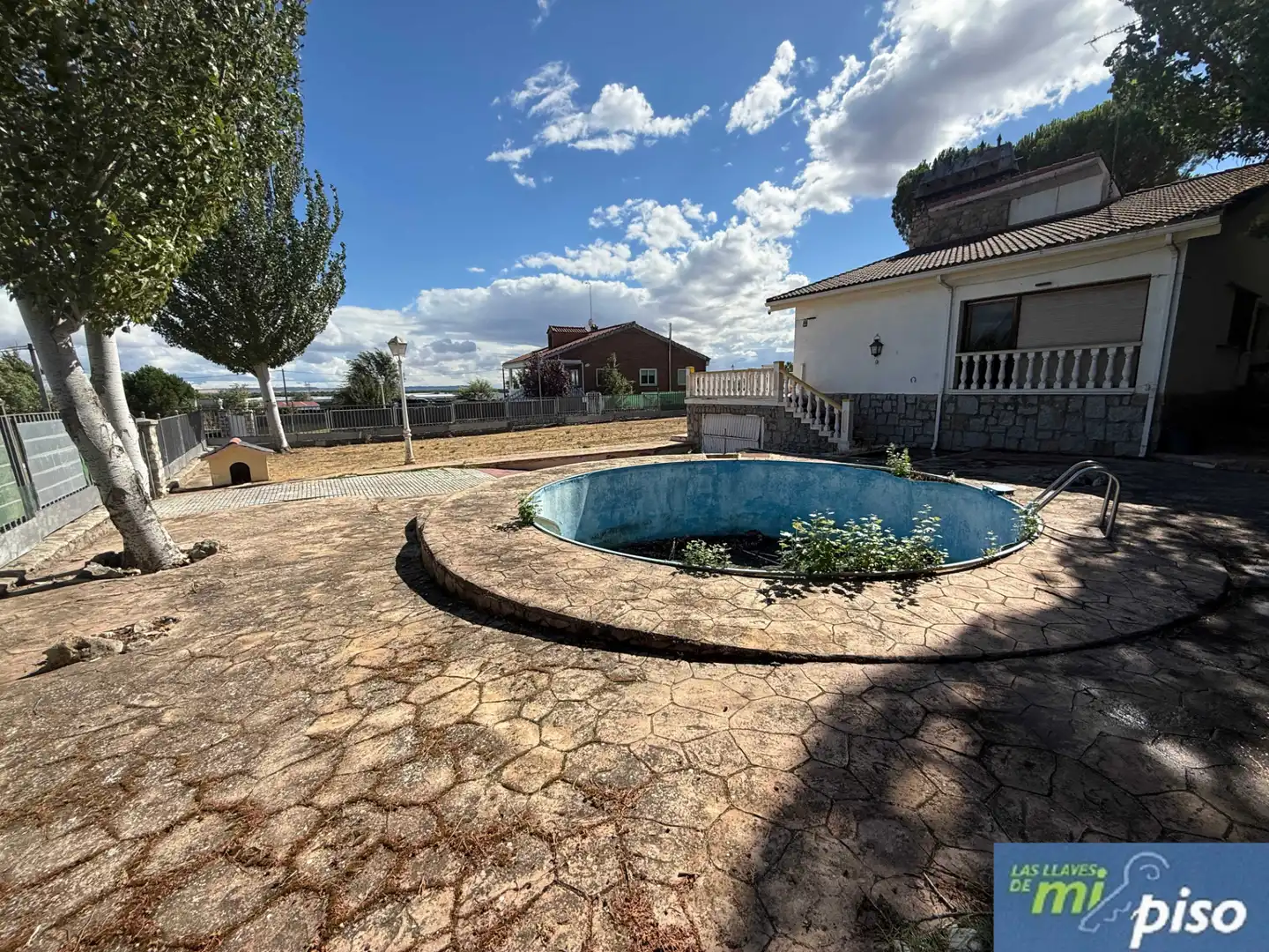 Piscina de Casa o chalet en venta en Tudela de Duero con Calefacción, Jardín privado y Terraza