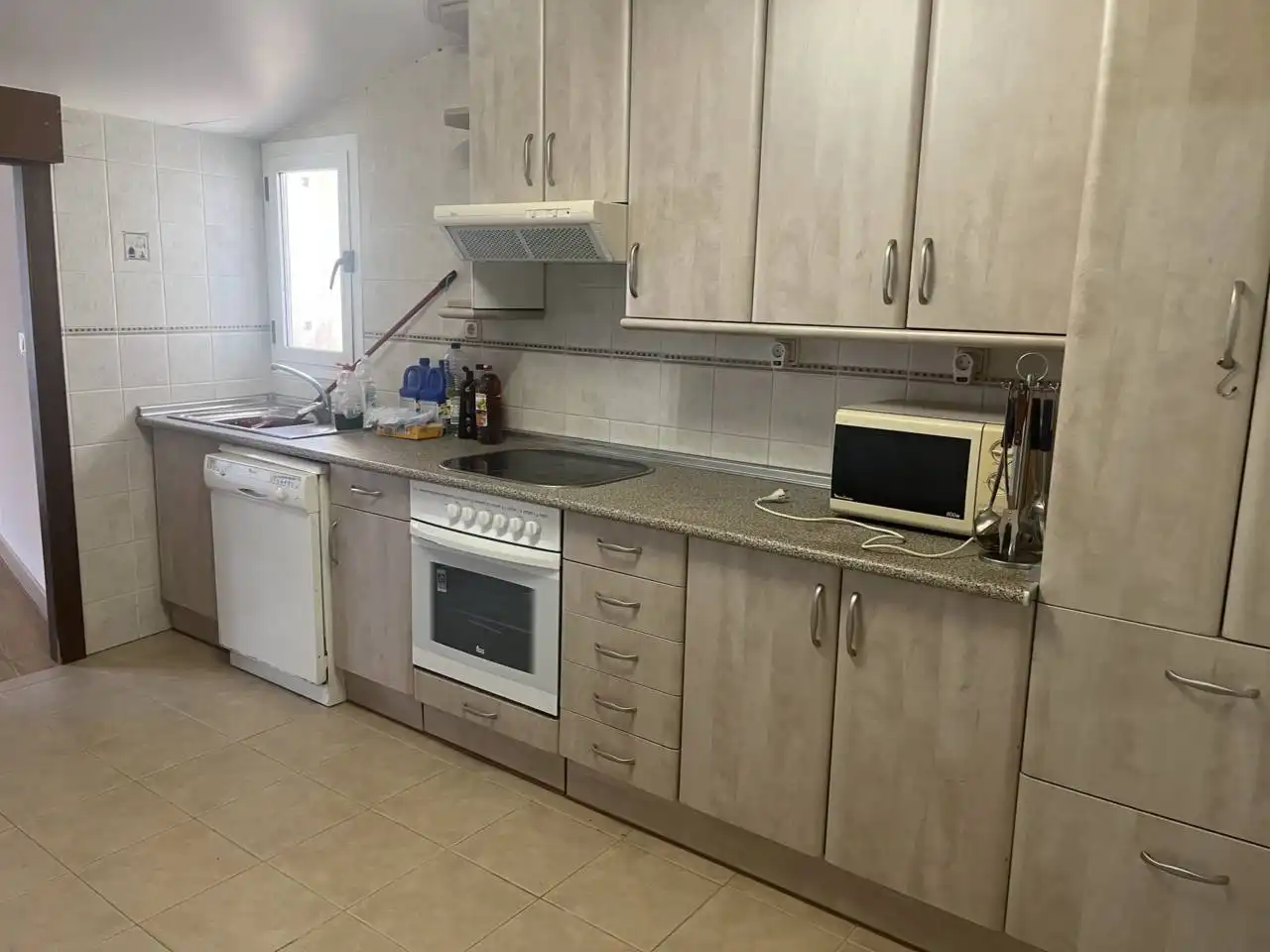 Cocina de Casa o chalet en venta en Valdealgorfa con Aire acondicionado, Calefacción y Amueblado