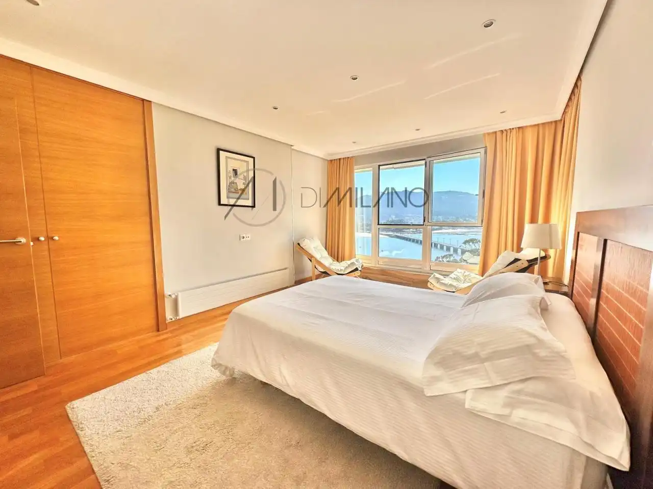Habitación de Dúplex en venta en Vigo  con Calefacción y Parquet