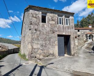 Vista exterior de Casa o xalet en venda en Santiago de Compostela  amb Jardí privat i Terrassa