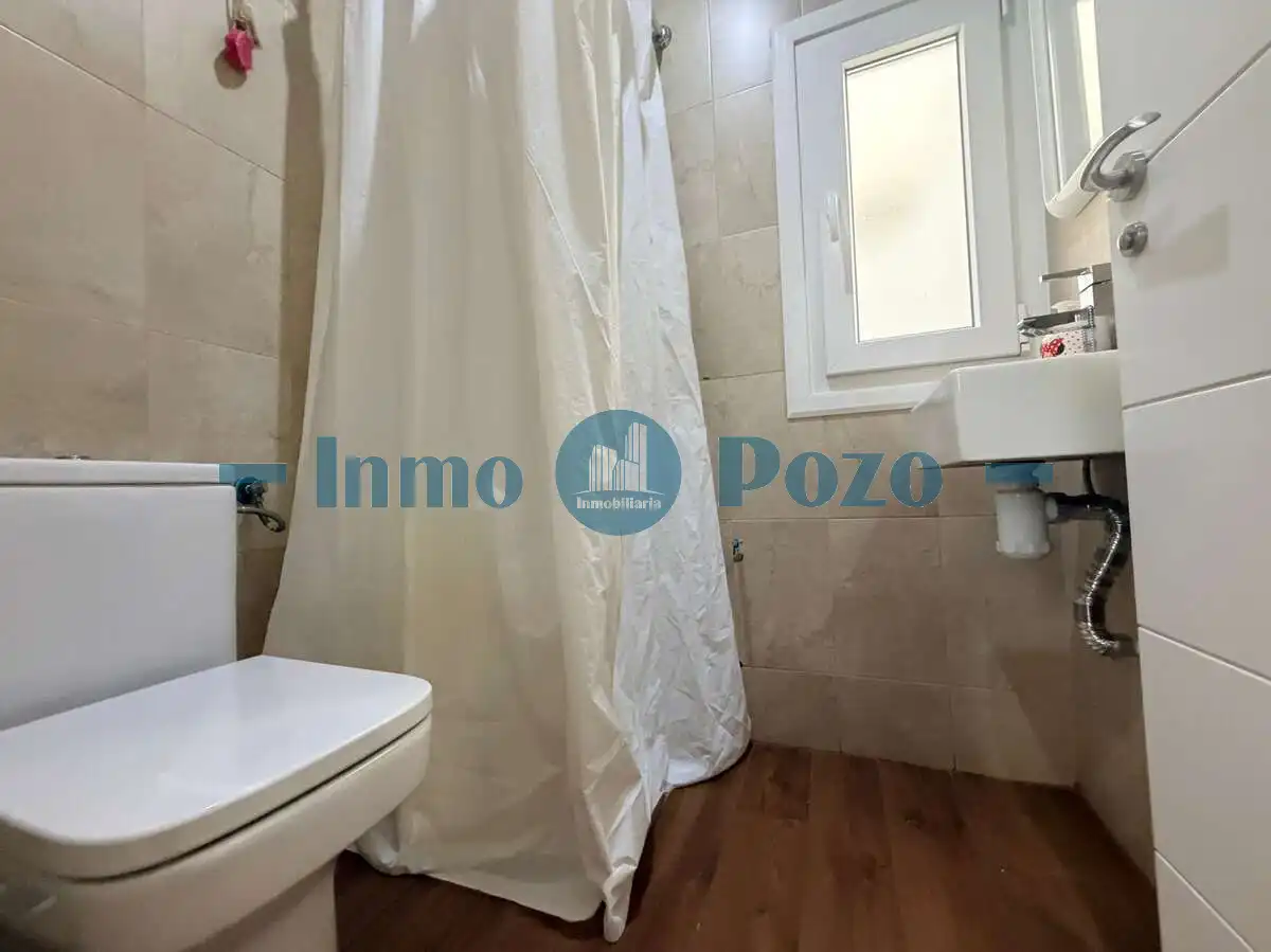 Bathroom of Flat for sale in Almendralejo