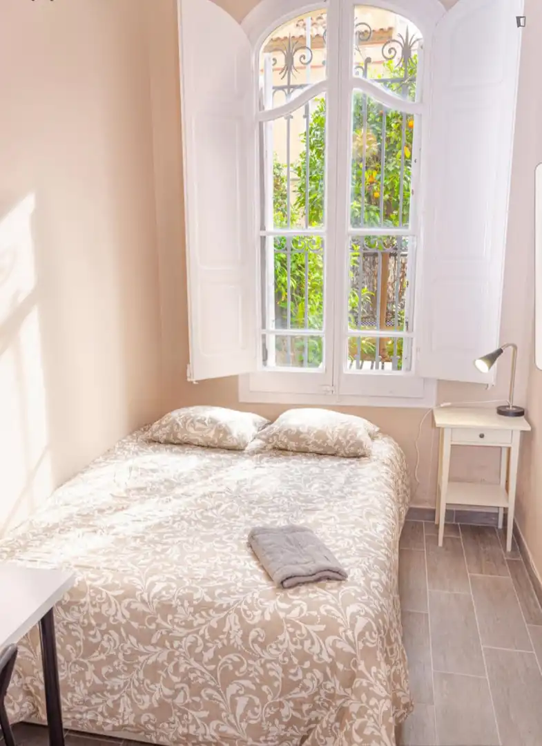 Habitació a La Maternitat i Sant Ramon
