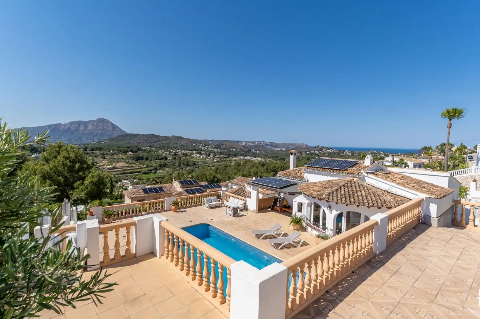 Terrace of Houses for sale in Jávea / Xàbia  with Air Conditioner, Heating and Private garden