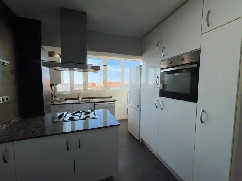 Cocina de Ático en venta en Castellón de la Plana / Castelló de la Plana con Aire acondicionado, Calefacción y Terraza