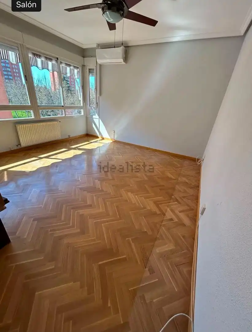 Habitación de Piso de alquiler en Fuenlabrada con Aire acondicionado, Jardín privado y Trastero