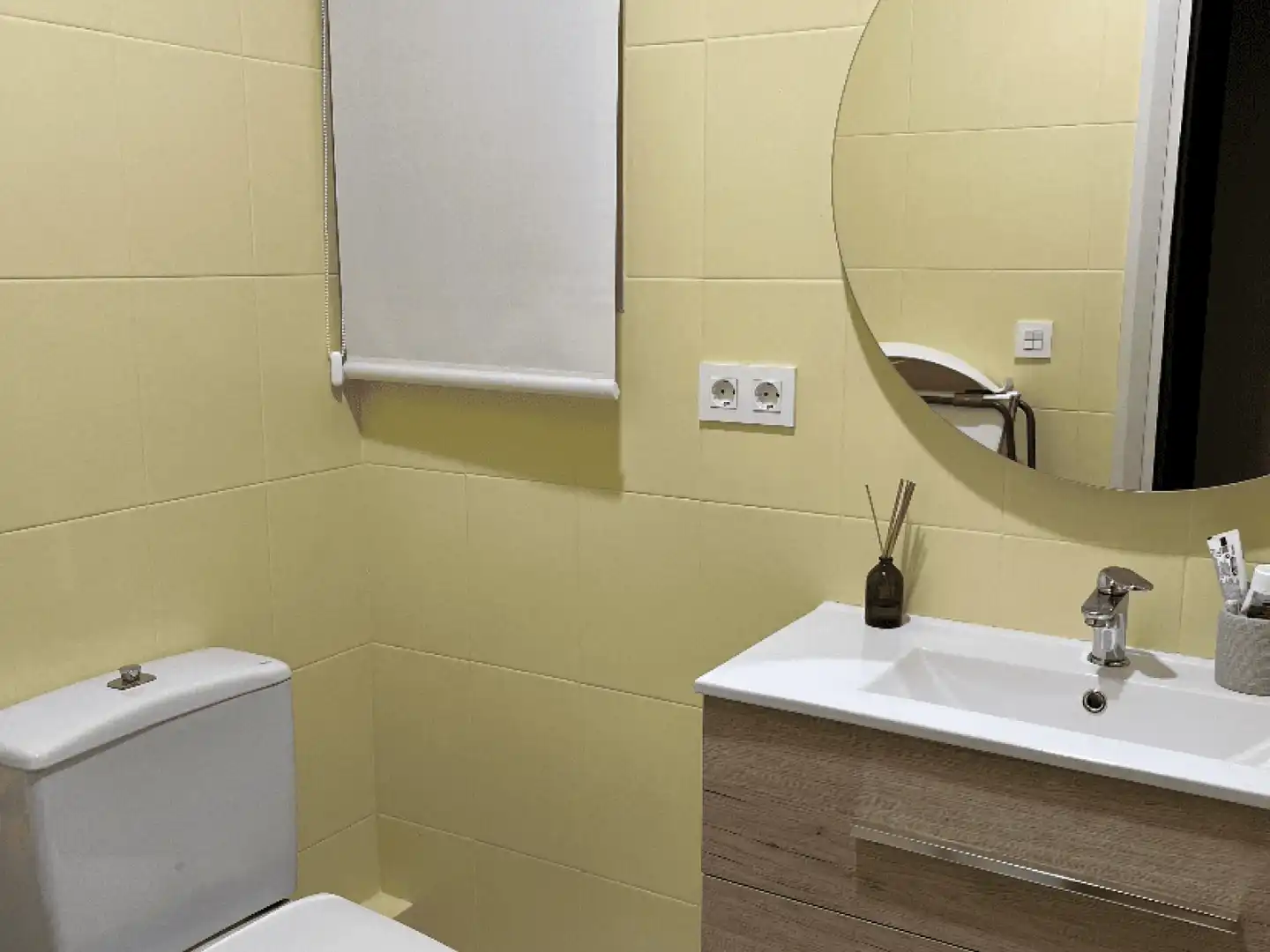 Bathroom of Flat for rent in Donostia - San Sebastián   with Furnished and Washing machine