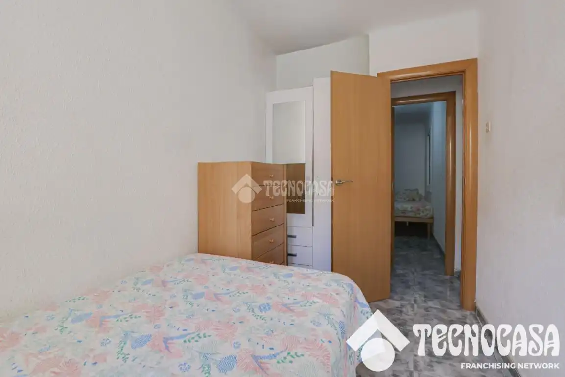 Habitación de Piso en venta en Santa Coloma de Gramenet