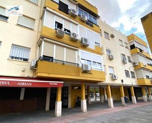 Exterior view of Flat for sale in  Sevilla Capital  with Terrace and Balcony