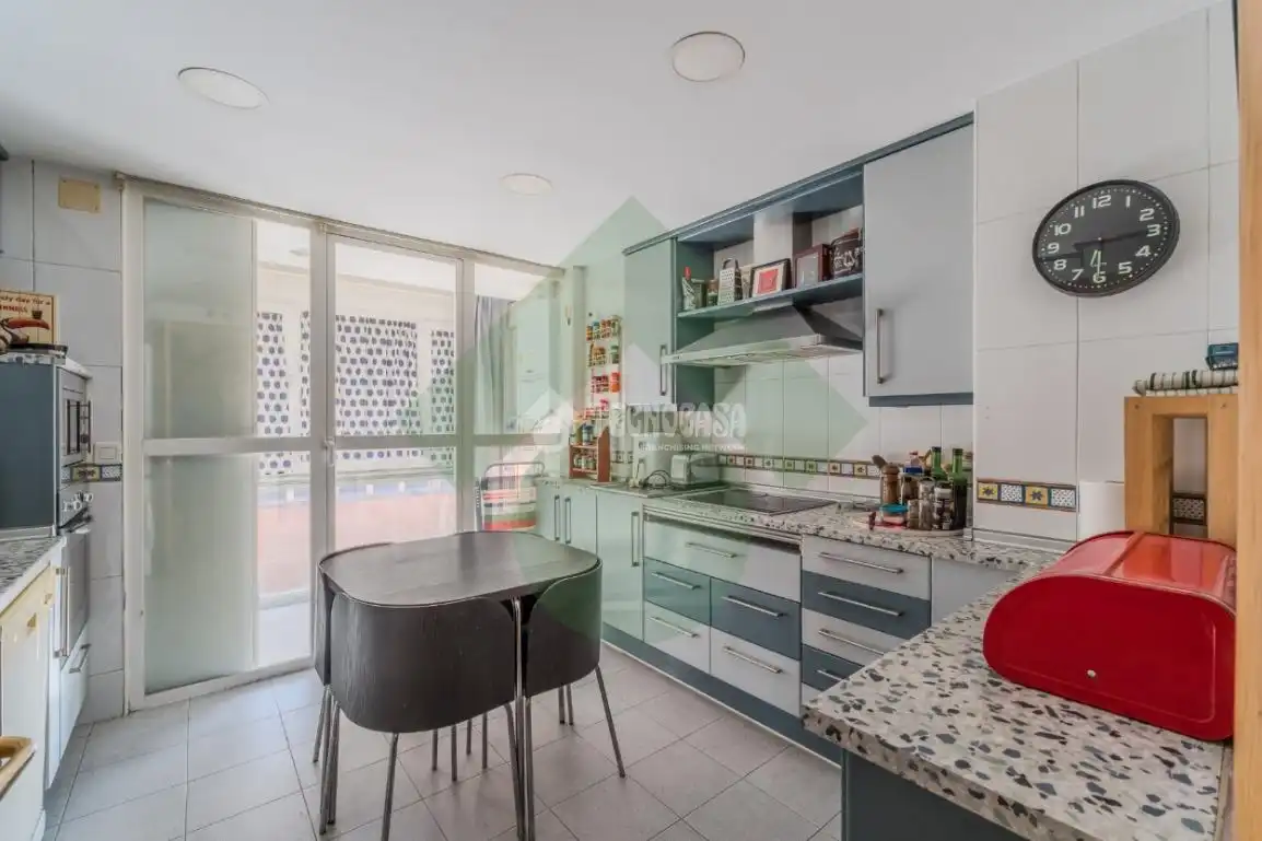 Kitchen of Flat for sale in Madrid  with Air Conditioner, Heating and Terrace
