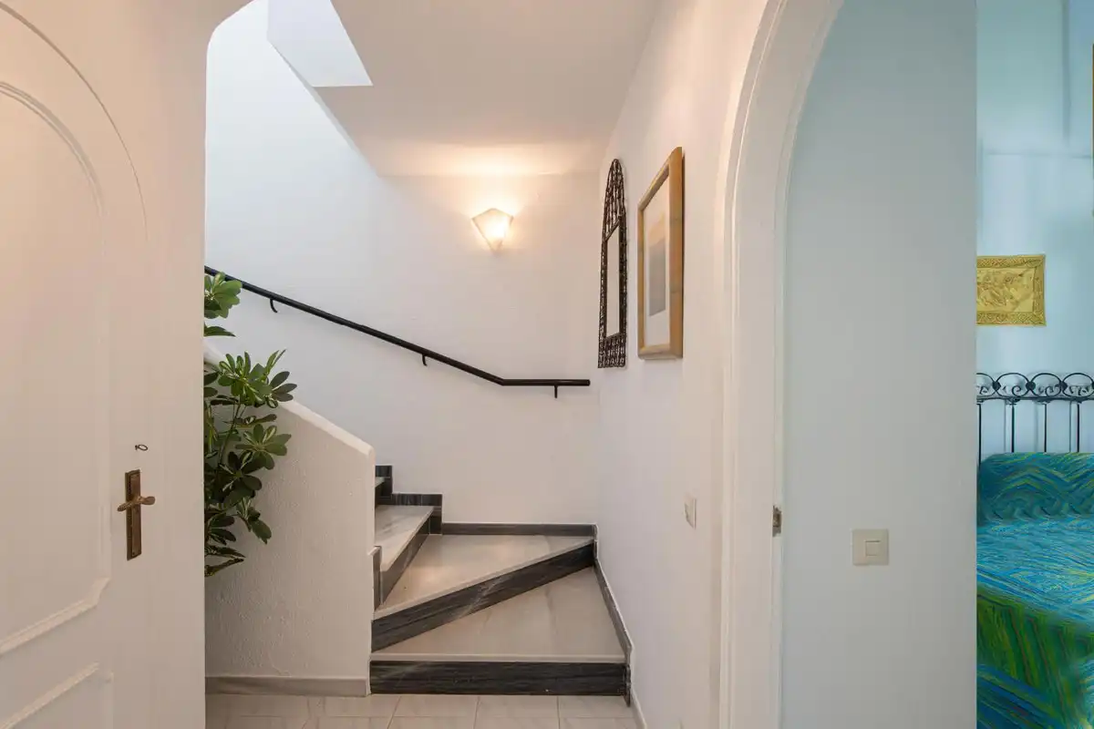 Casa adosada en venta en Marbella con Terraza y Piscina