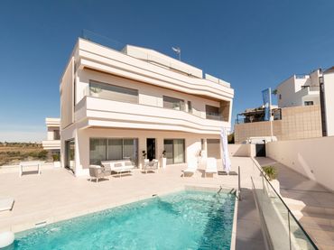 Villa avec piscine à vendre à Orihuela Costa