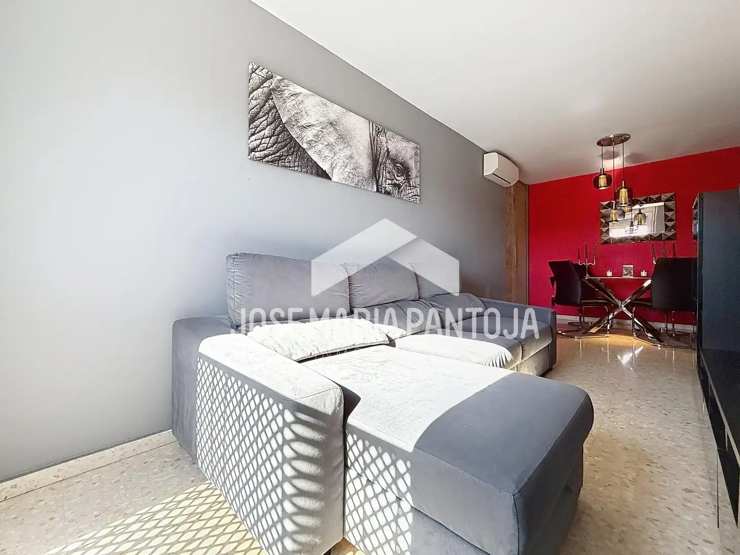Sala de estar de Piso en venta en Jerez de la Frontera con Aire acondicionado, Jardín privado y Trastero