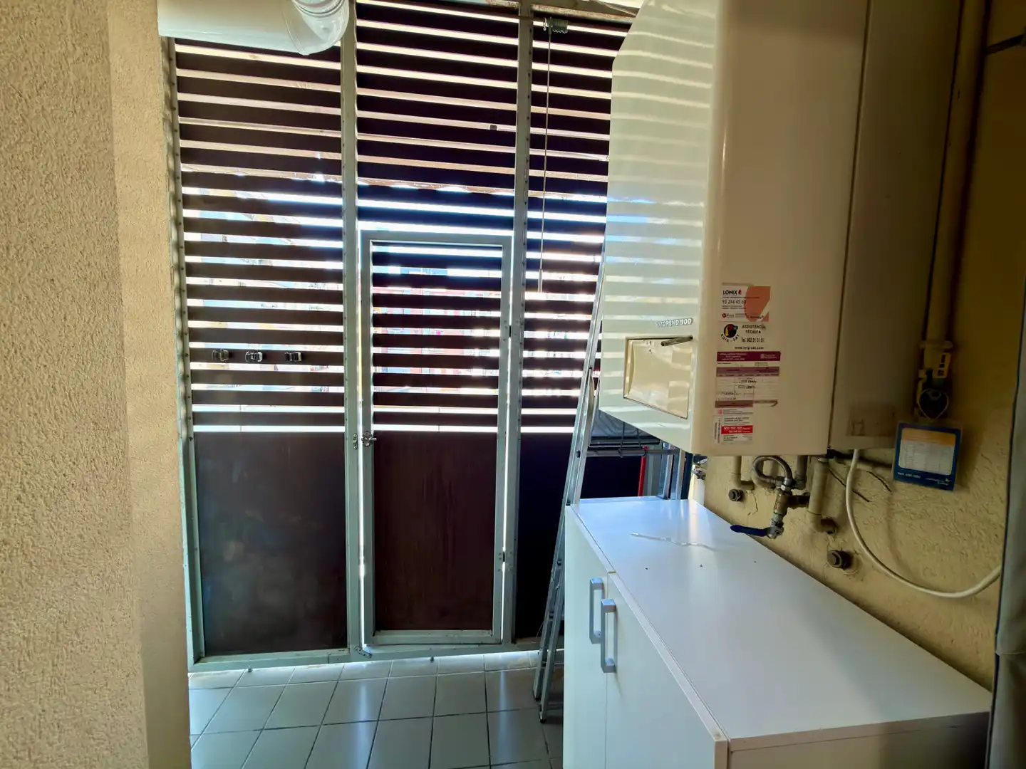Piso con ascensor en venta en Carrer de Fluvià, imagen 10