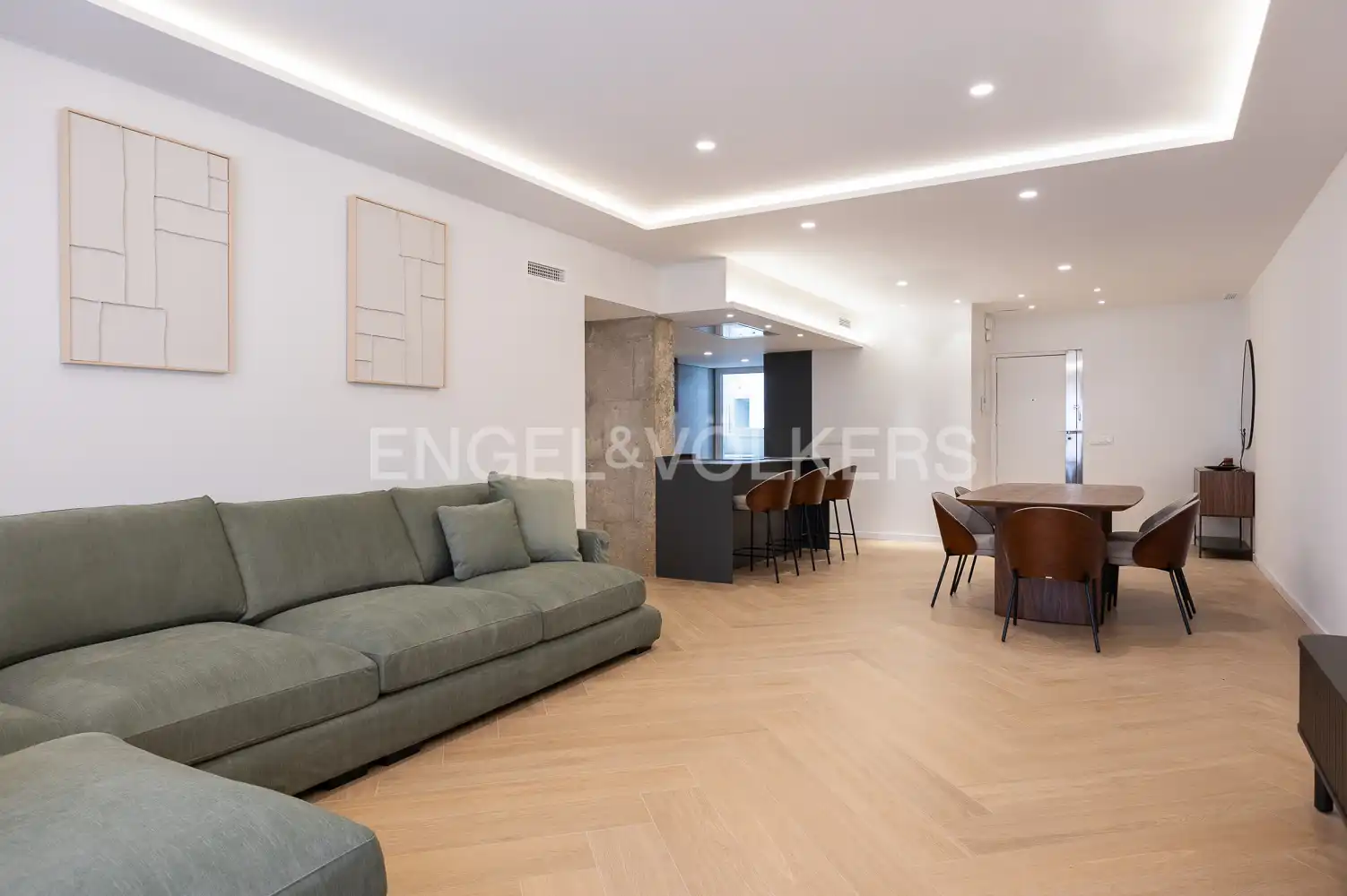 Sala d'estar de Pis de lloguer en Valencia amb Aire condicionat, Calefacció i Parquet