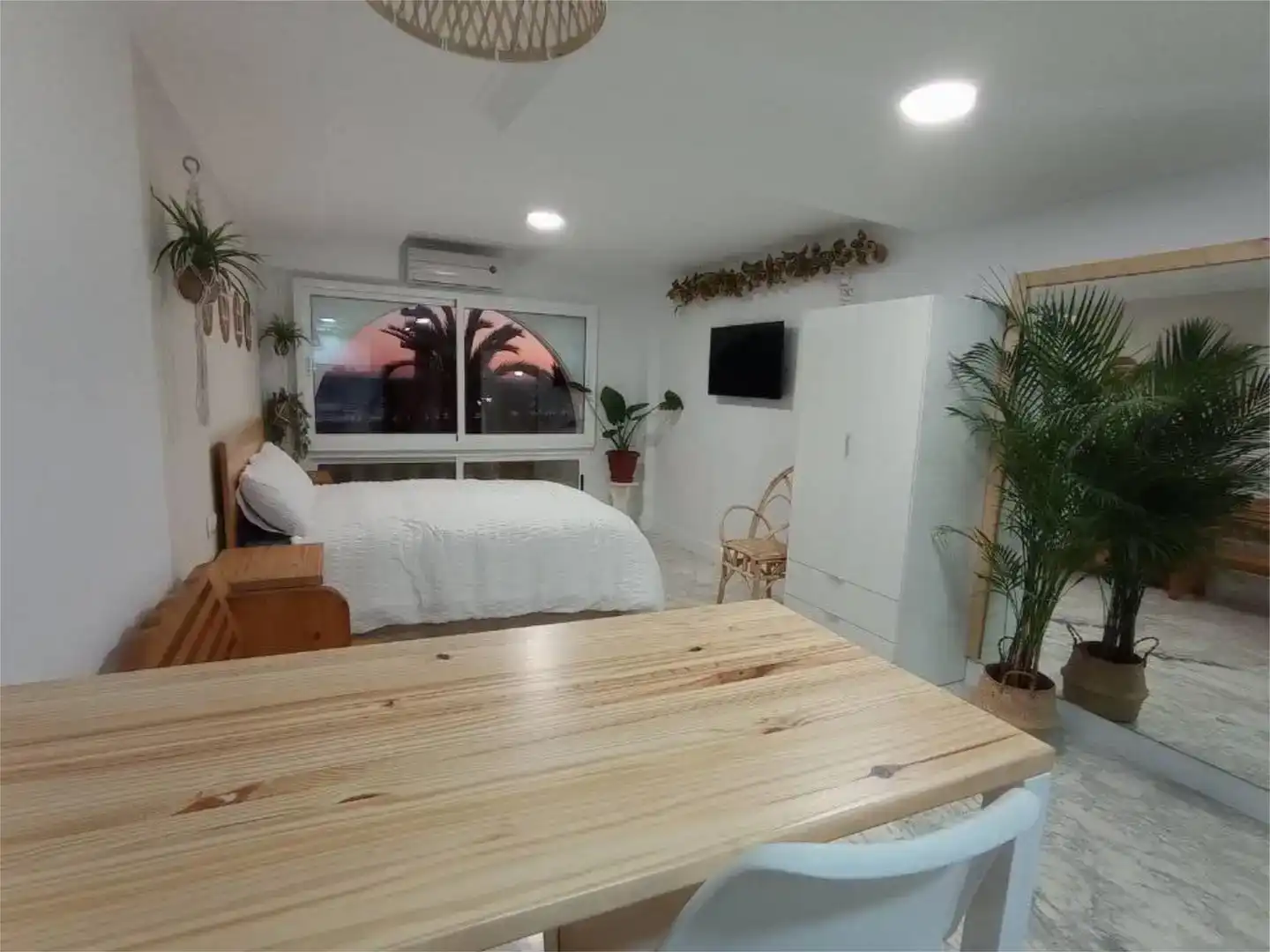 Schlafzimmer von Loft zur Miete in Santa Pola mit Klimaanlage und Möbliert