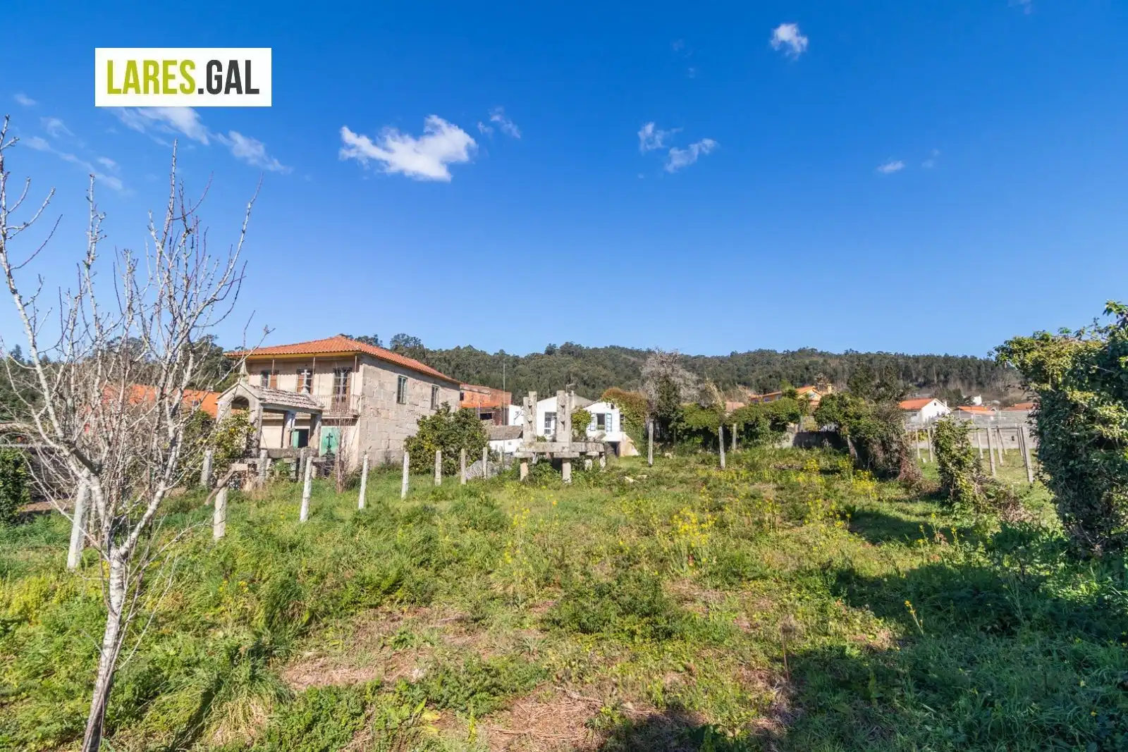 Terrain rustique à vendre à Ameixoada